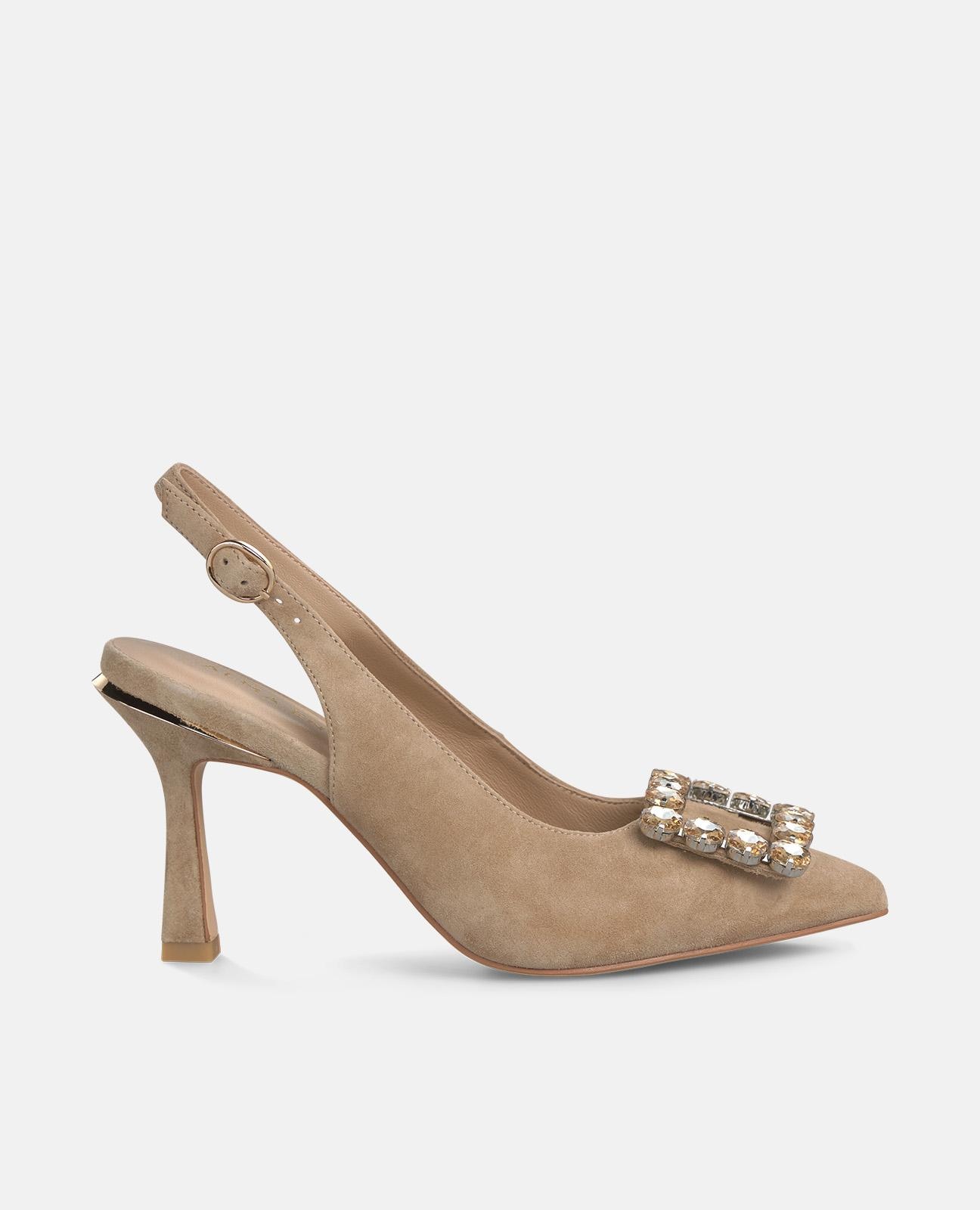 Zapatos de salón de mujer destalonados en piel con detalle joya frontal - Alma en Pena - Arena Arena-1