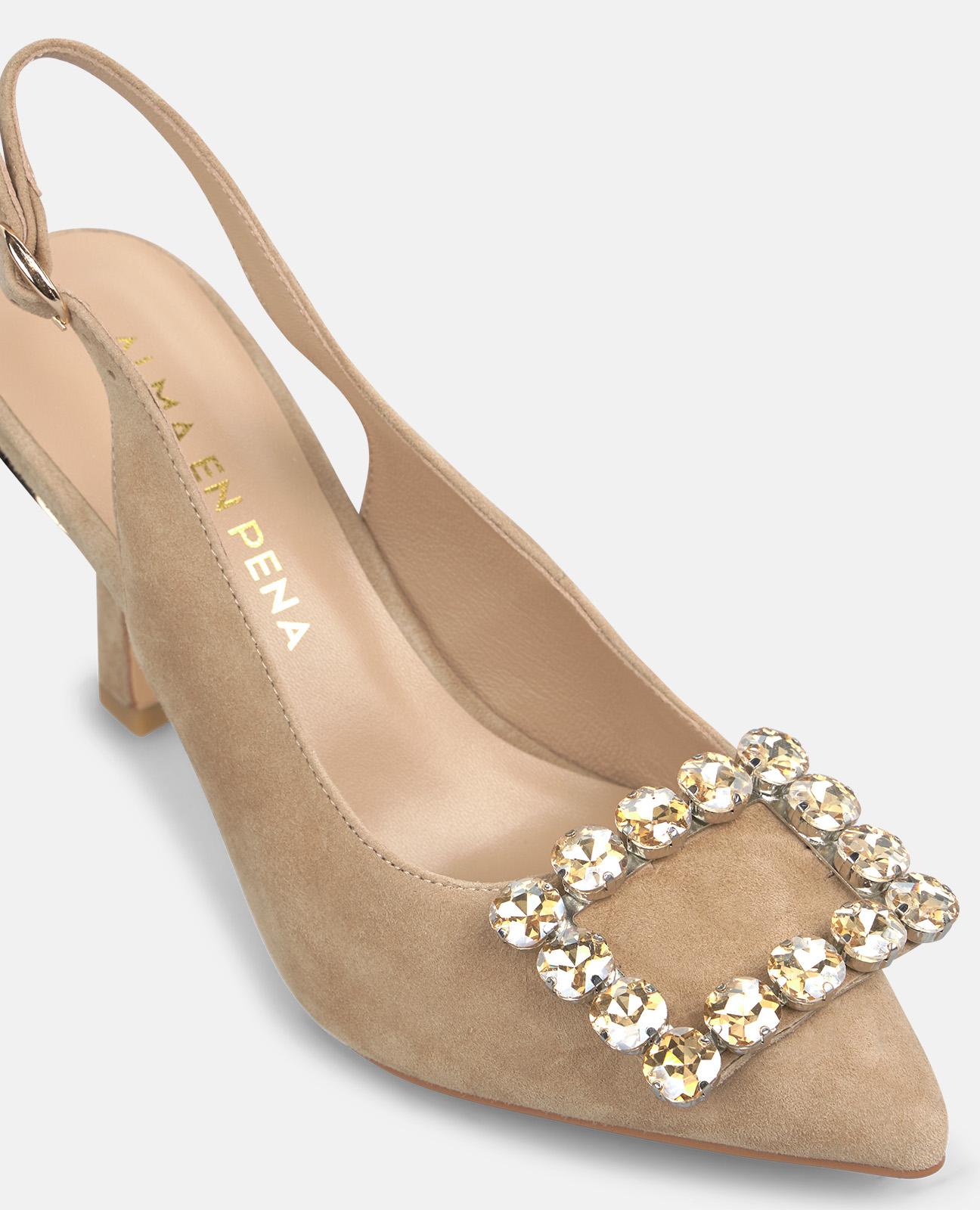 Zapatos de salón de mujer destalonados en piel con detalle joya frontal - Alma en Pena - Arena Arena-4
