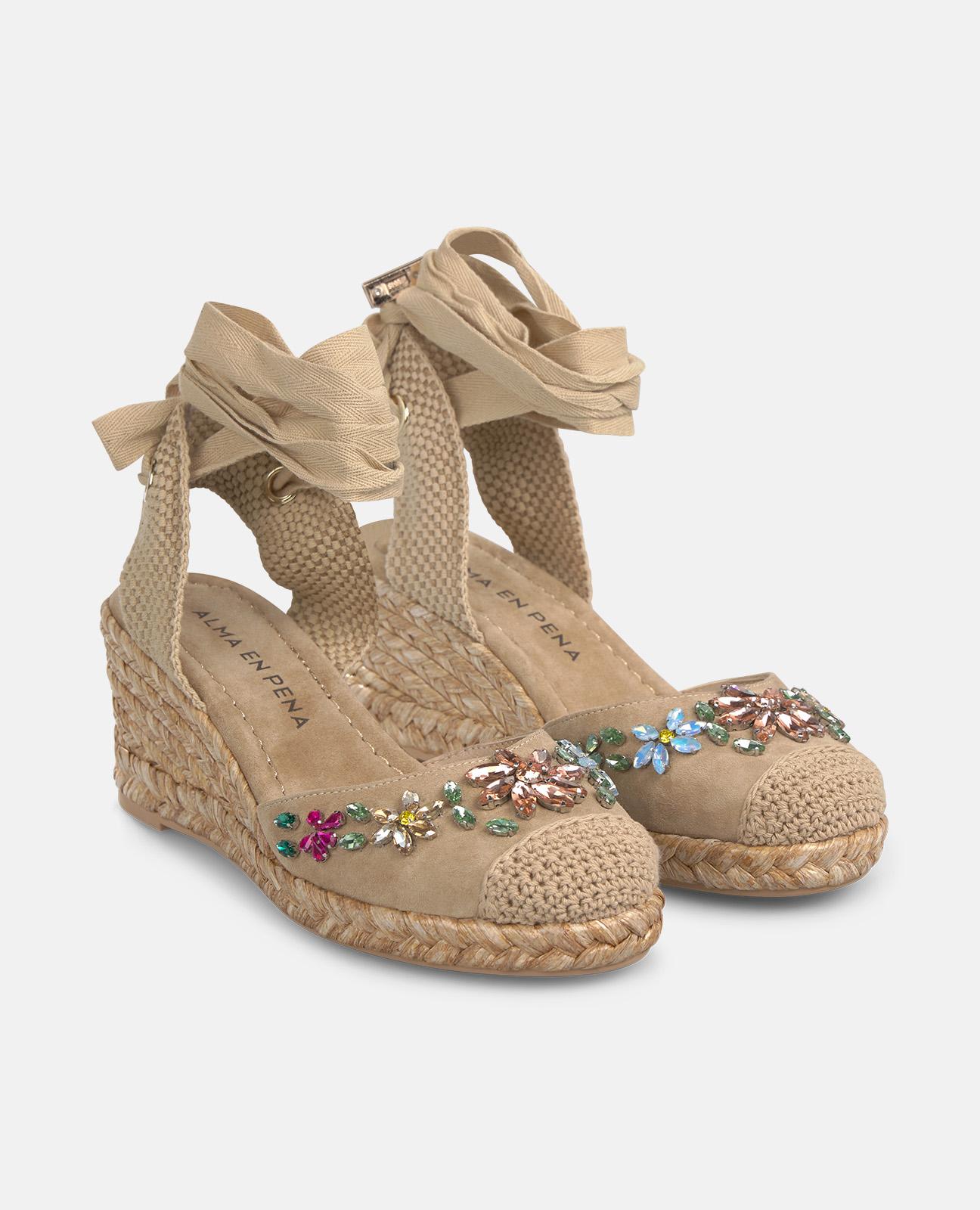 Alpargatas de cuña de mujer de esparto con detalle floral - Alma en Pena - Arena Arena-3