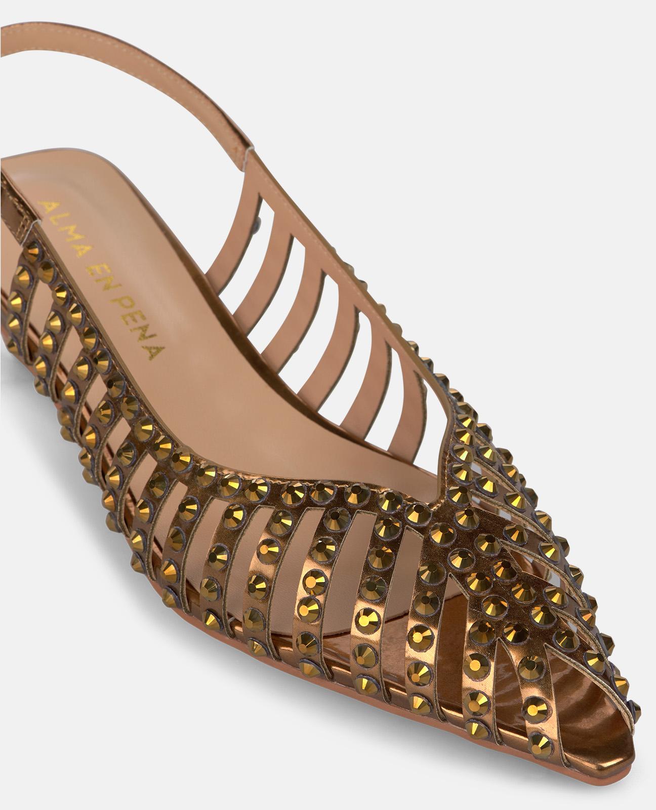 Zapatos de salón de mujer destalonados con rejilla con pedrería y cierre de hebilla - Oro Oro-5