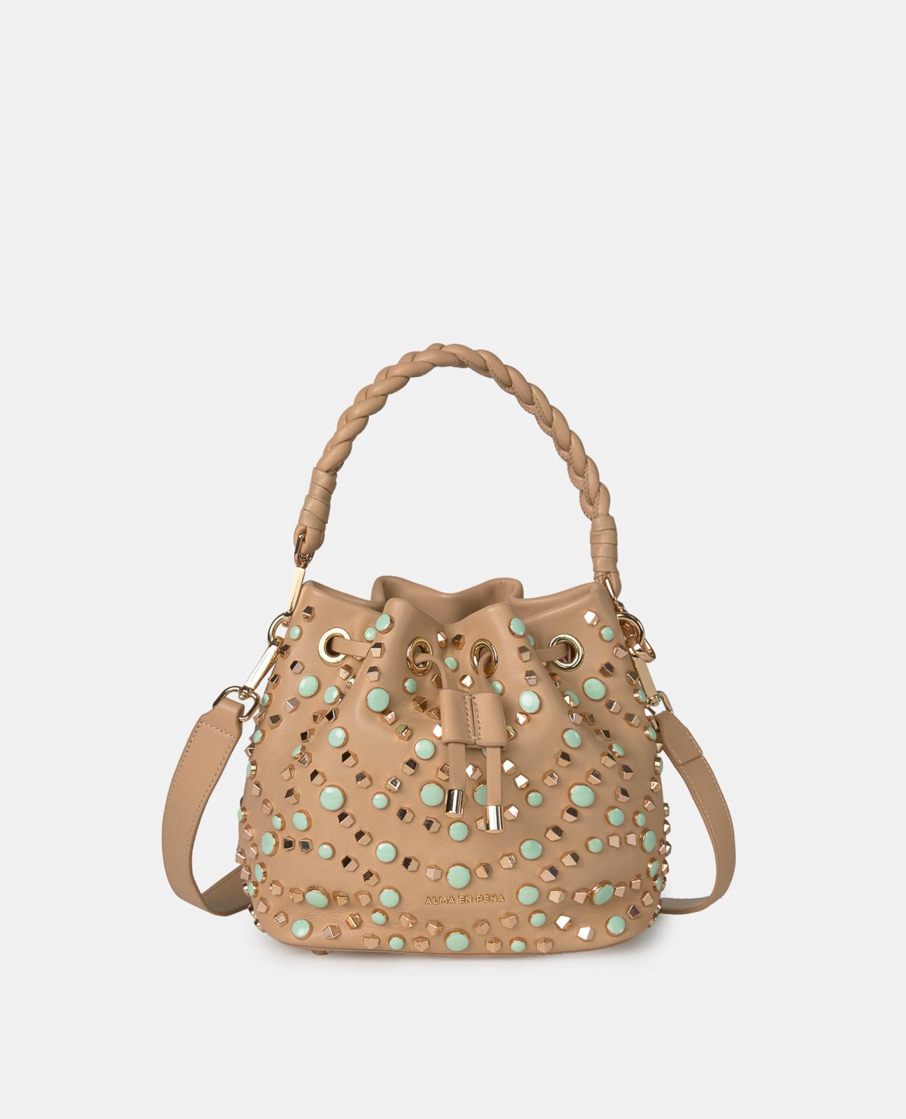 Bolso de mano estilo bombonera de piel con tachuelas y correa bandolera ajustable - Alma en Pena - Camel Camel-1