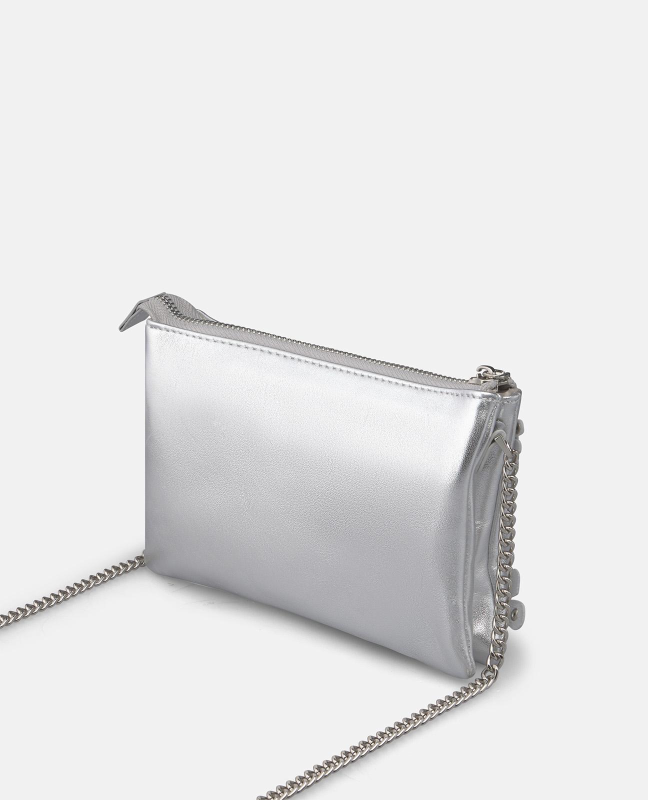 Bandolera de mujer de piel efecto metalizado con aplicaciones florales y tachuelas - Alma en Pena - Plata Plata-5