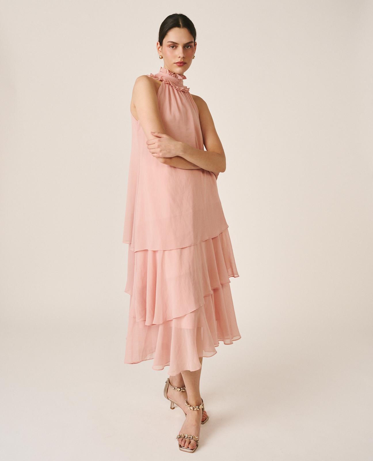 Vestido midi fluido con volantes y cuello halter plisado - Alma en Pena - Rosa Rosa-3