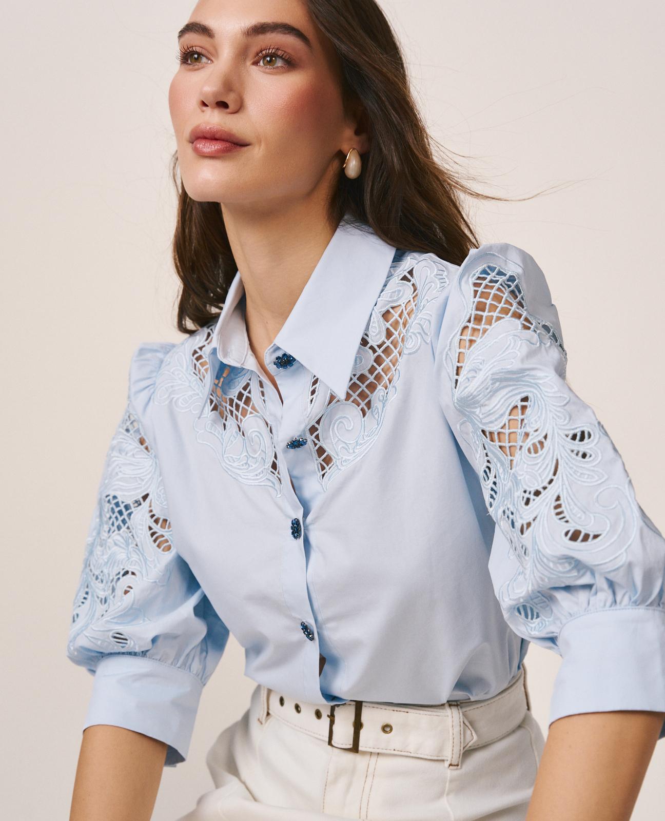 Alma en Pena - Camisa de mujer popelin de algodón con bordado y manga abullonada.