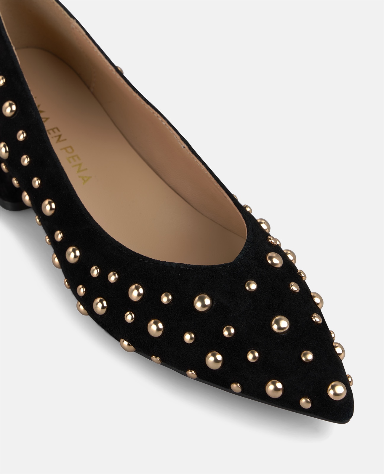 Zapatos de salón de mujer en ante con tachas metálicas - Alma en Pena - Negro Negro-4