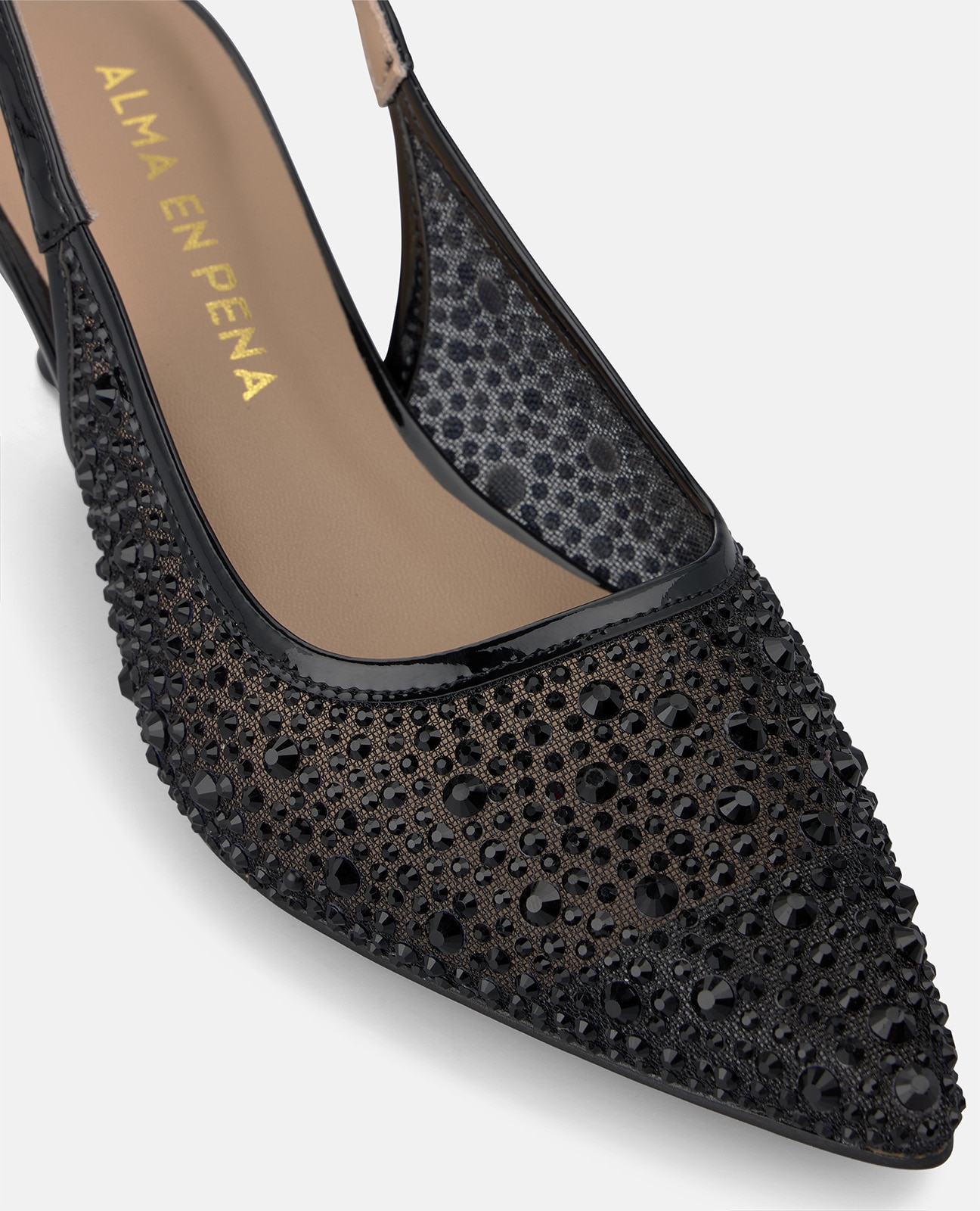 Zapatos de salón de mujer destalonado con detalles pedrería - Alma en Pena - Negro Negro-4