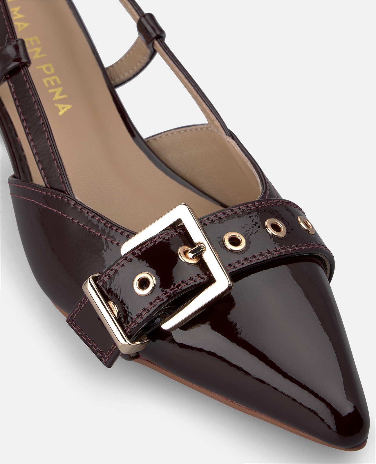 Zapatos de salón de mujer en charol con hebilla frontal - Alma en Pena - Burdeos Burdeos-4