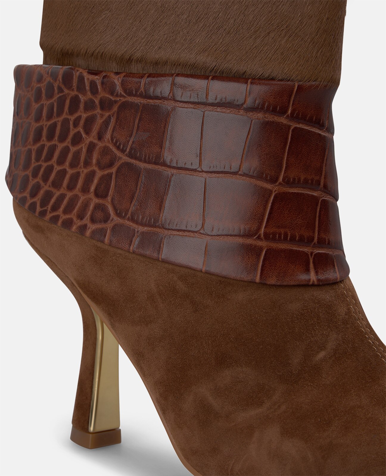 Botines básicos de mujer en ante con detalle animal print - Alma en Pena - Camel Camel-2