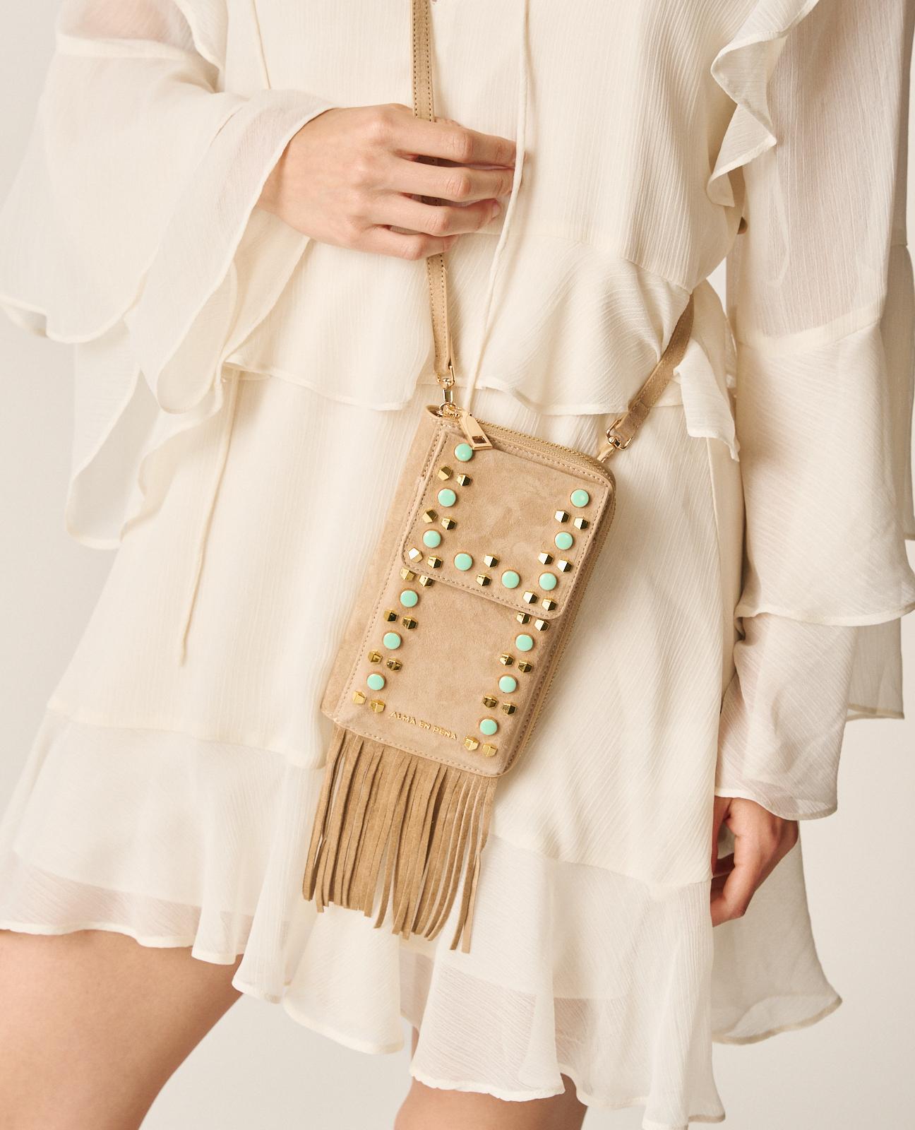 Bolso pequeño de mujer de piel con tachuelas y flecos - Alma en Pena - Topo Topo-1