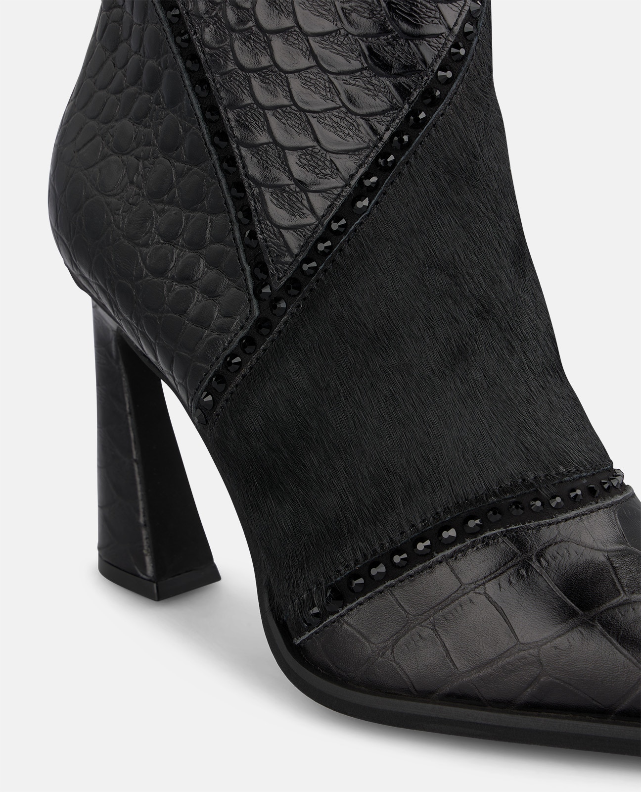 Botines básicos de mujer en piel con efecto cocodrilo - Negro Negro-2