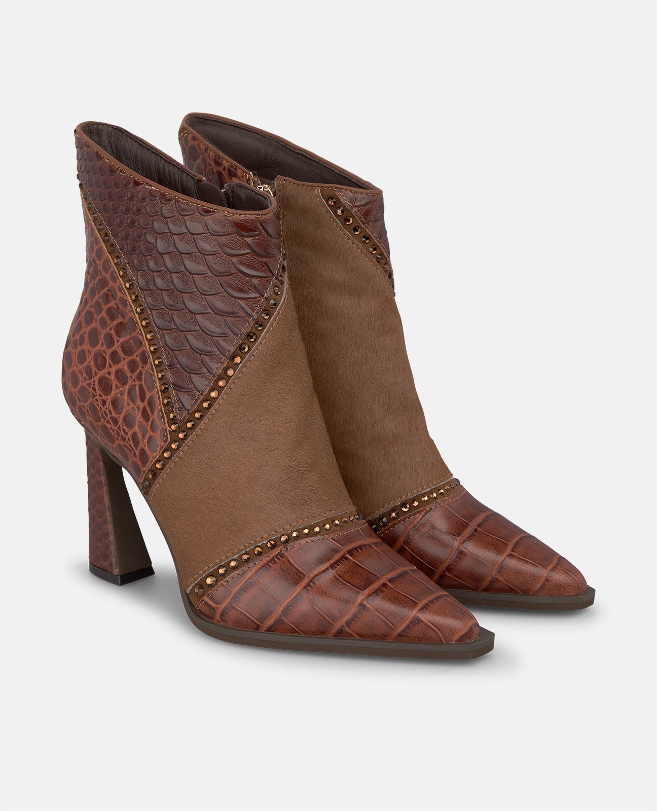 Botines básicos de mujer en piel con efecto cocodrilo - Camel Camel-4