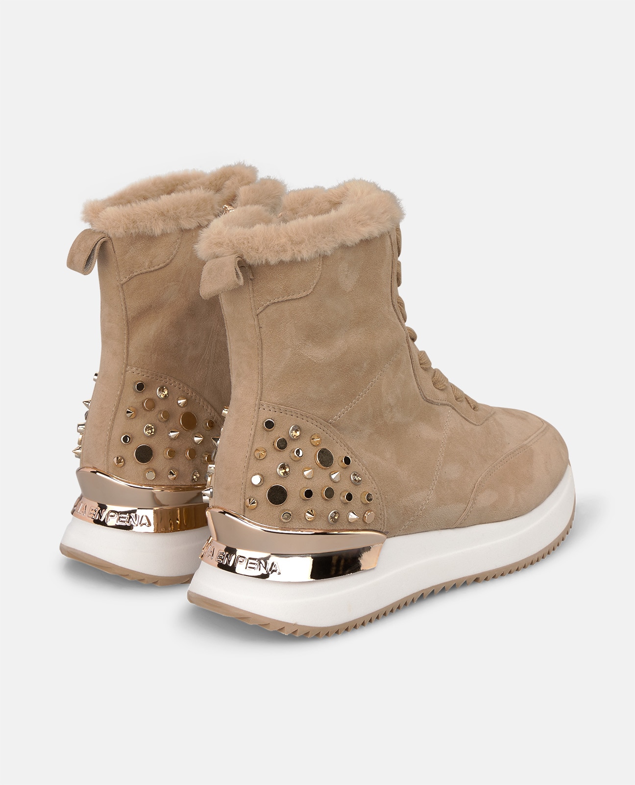 Botines deportivos de mujer en ante con plataforma y tachas metálicas - Arena Arena-2
