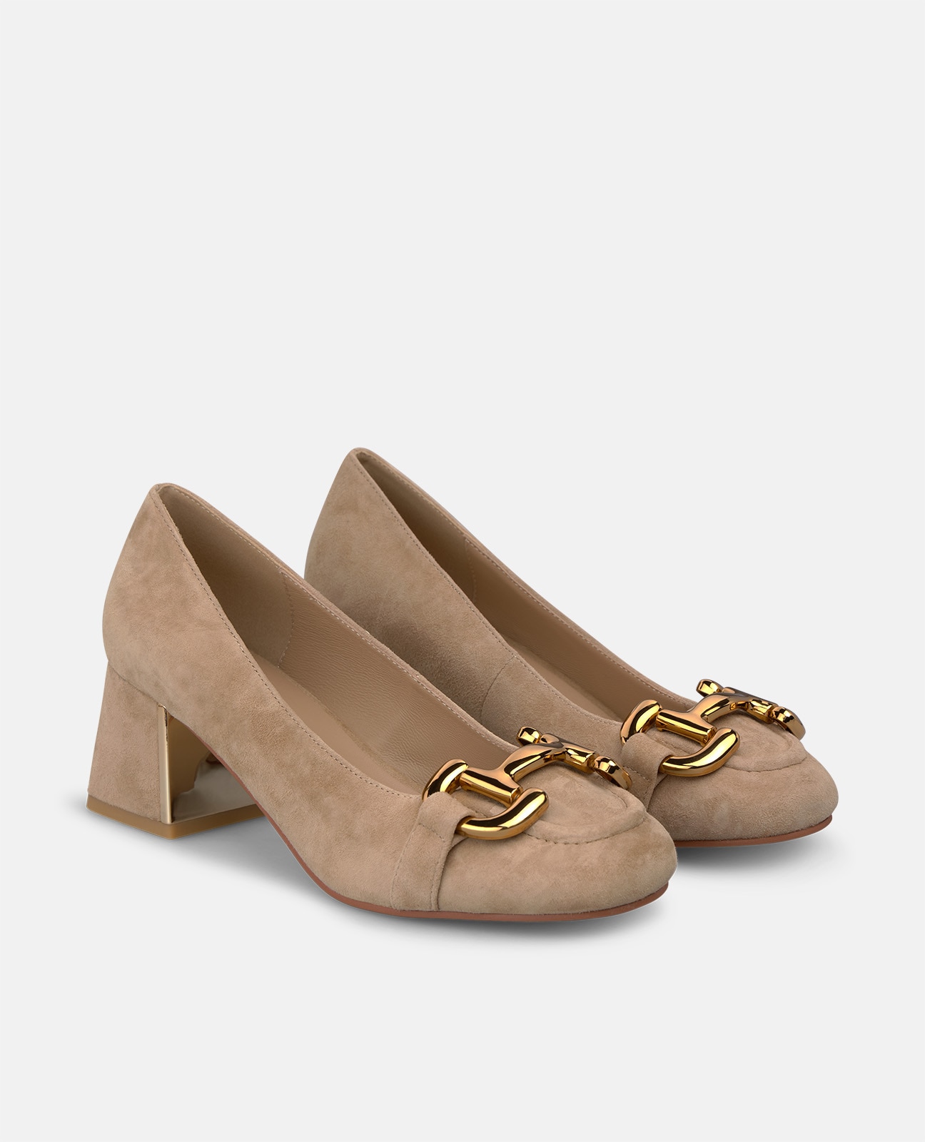 Zapatos de salón de mujer en ante con adorno metálico - Alma en Pena - Arena Arena-3