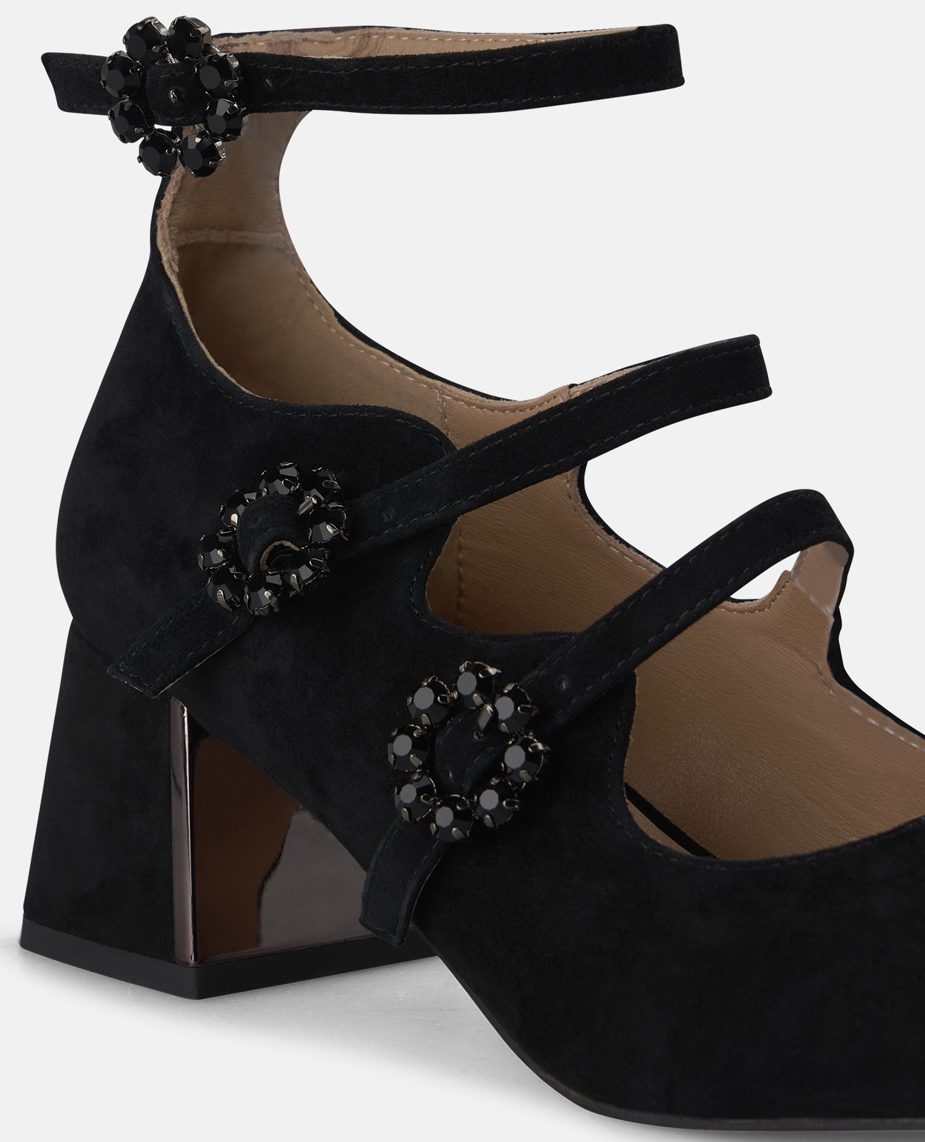 Zapatos de salón de mujer en ante con tres hebillas de flores - Alma en Pena - Negro Negro-4