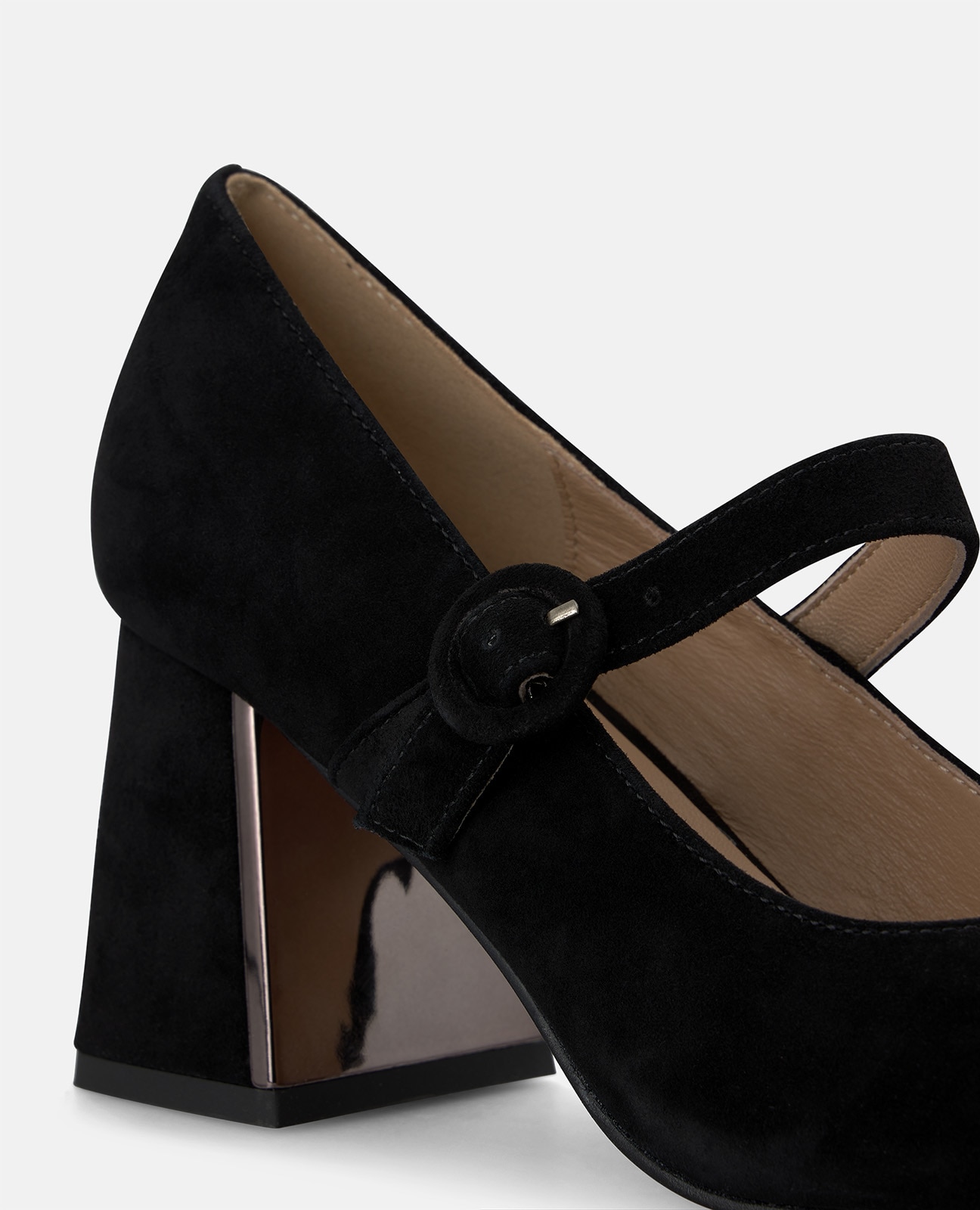 Zapatos de salón de mujer en ante con cierre de hebilla - Alma en Pena - Negro Negro-4