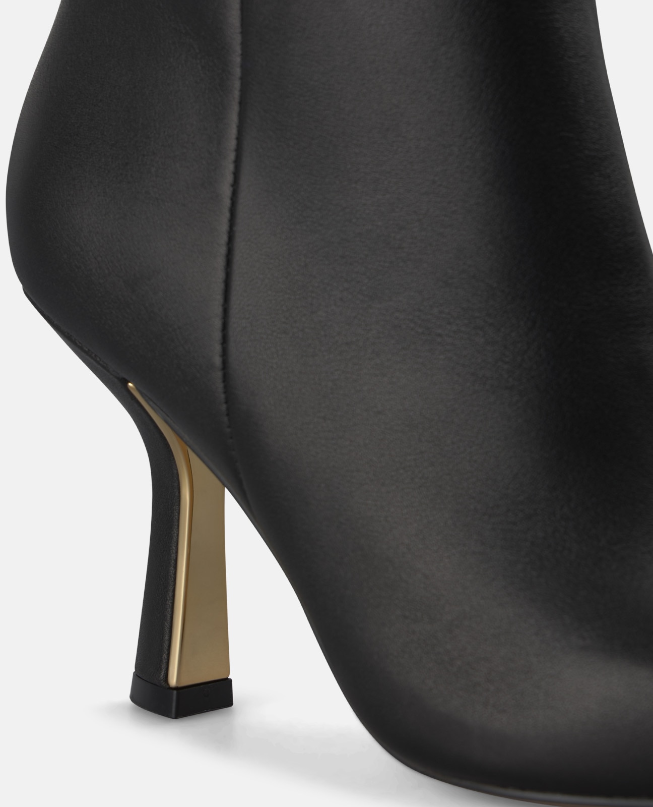 Botines básicos de mujer en napa con cierre de cremallera - Alma en Pena - Negro Negro-3