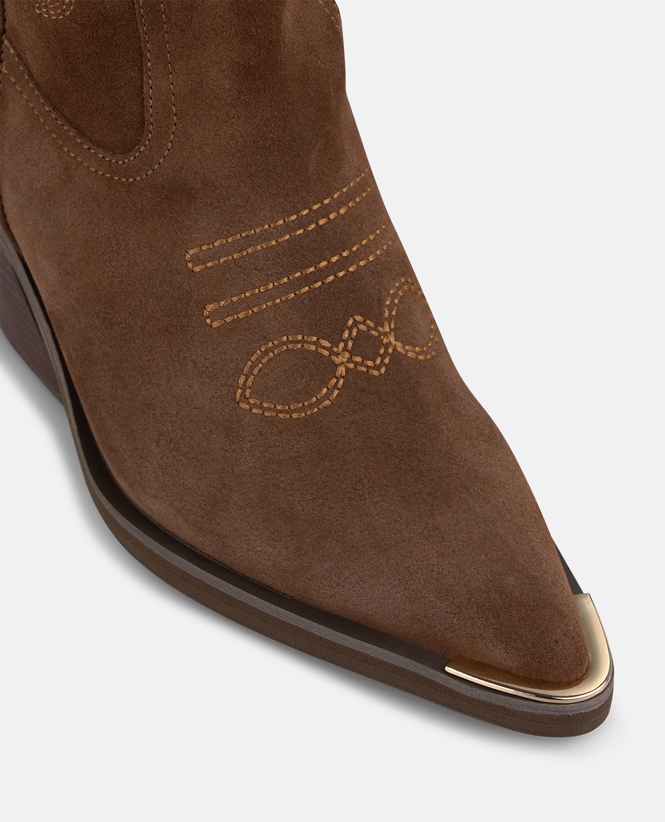 Botas cowboy de mujer en ante con bordados tonales - Camel Camel-4