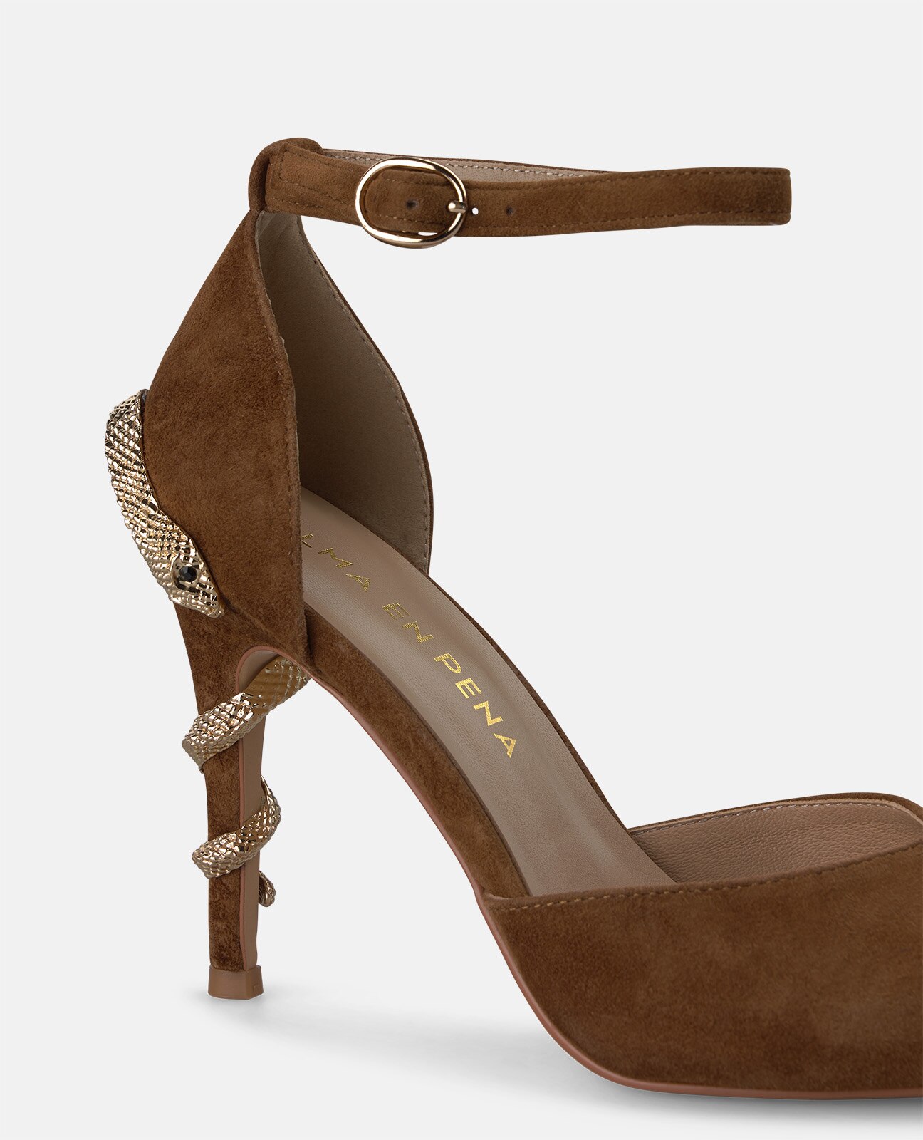 Zapato de salón de mujer en ante con serpiente en el tacón - Alma en Pena - Camel Camel-4