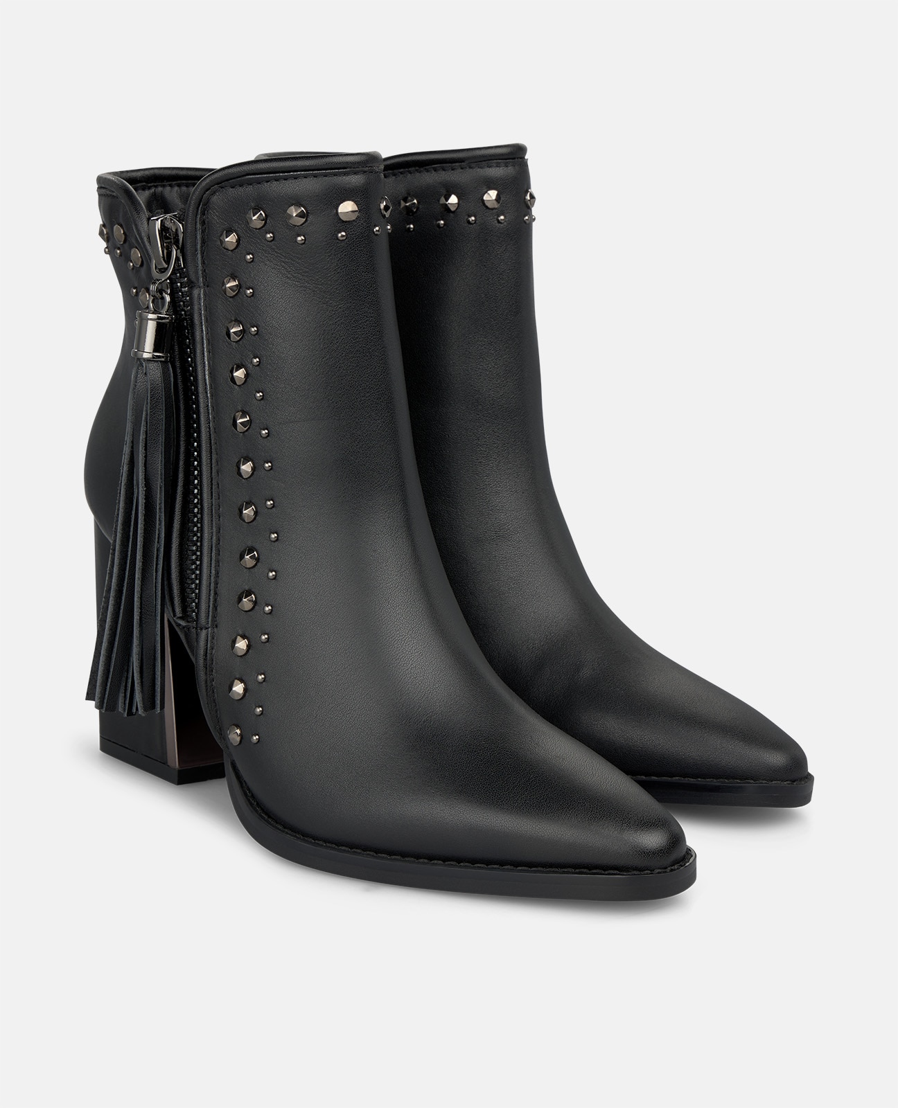 Imagen 3 de Botines básicos de mujer en napa con tachas metálicas - Alma en Pena - Negro Negro