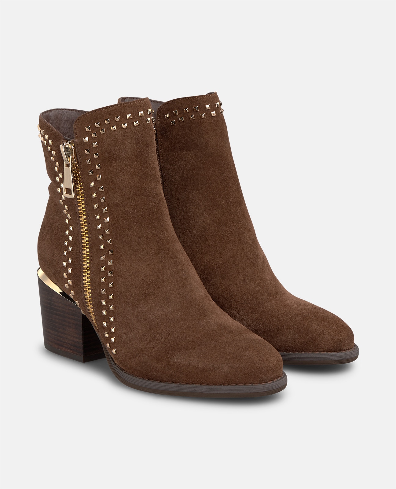 Botines básicos de mujer en ante con tachas metálicas cuadradas - Alma en Pena - Camel Camel-3