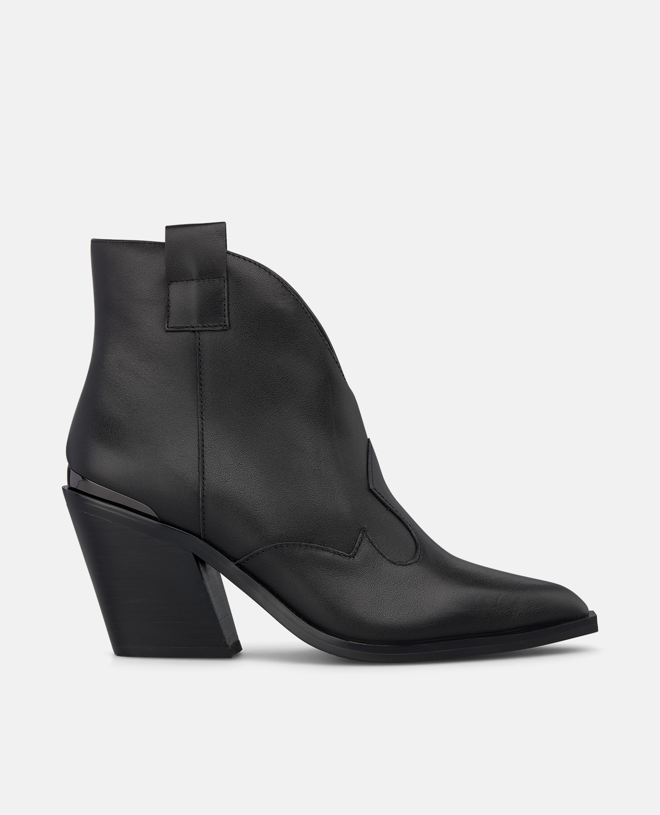 Botines básicos en napa con abertura frontal - Alma en Pena - Negro Negro-1