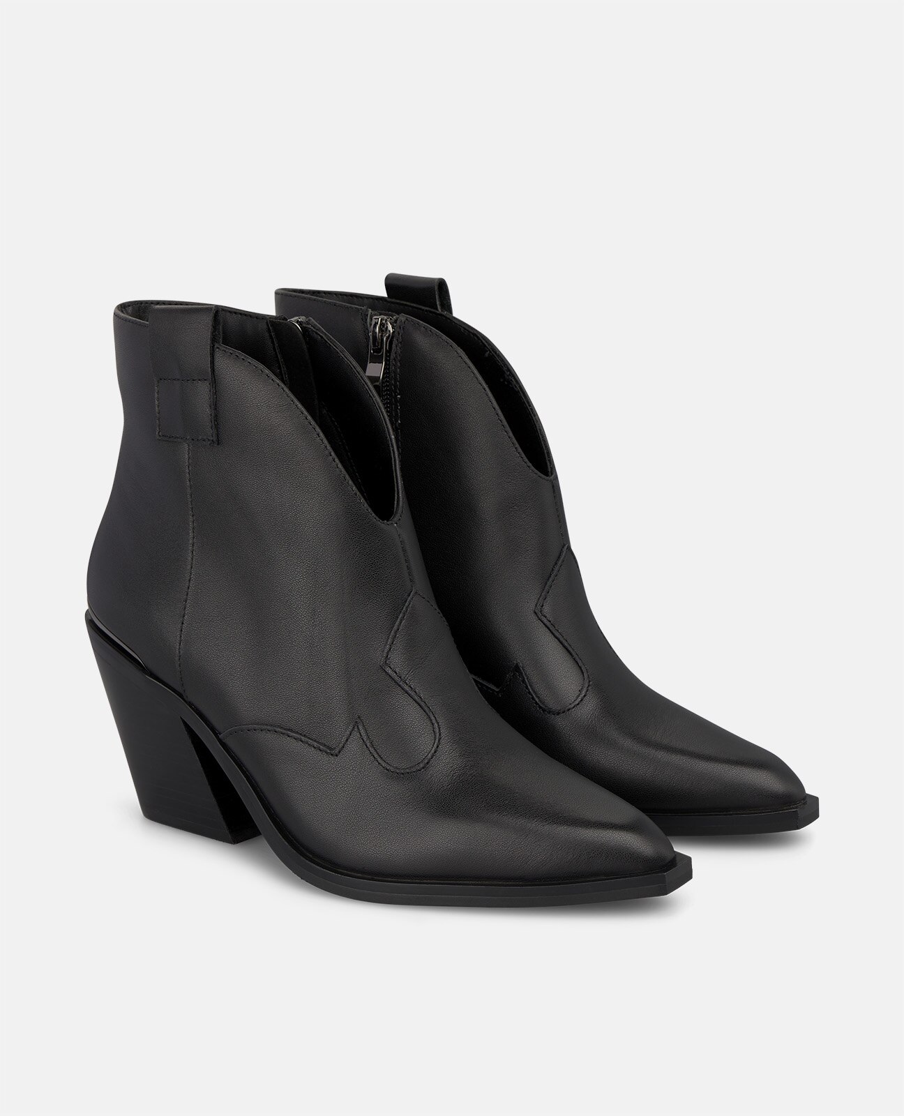 Botines básicos en napa con abertura frontal - Alma en Pena - Negro Negro-3
