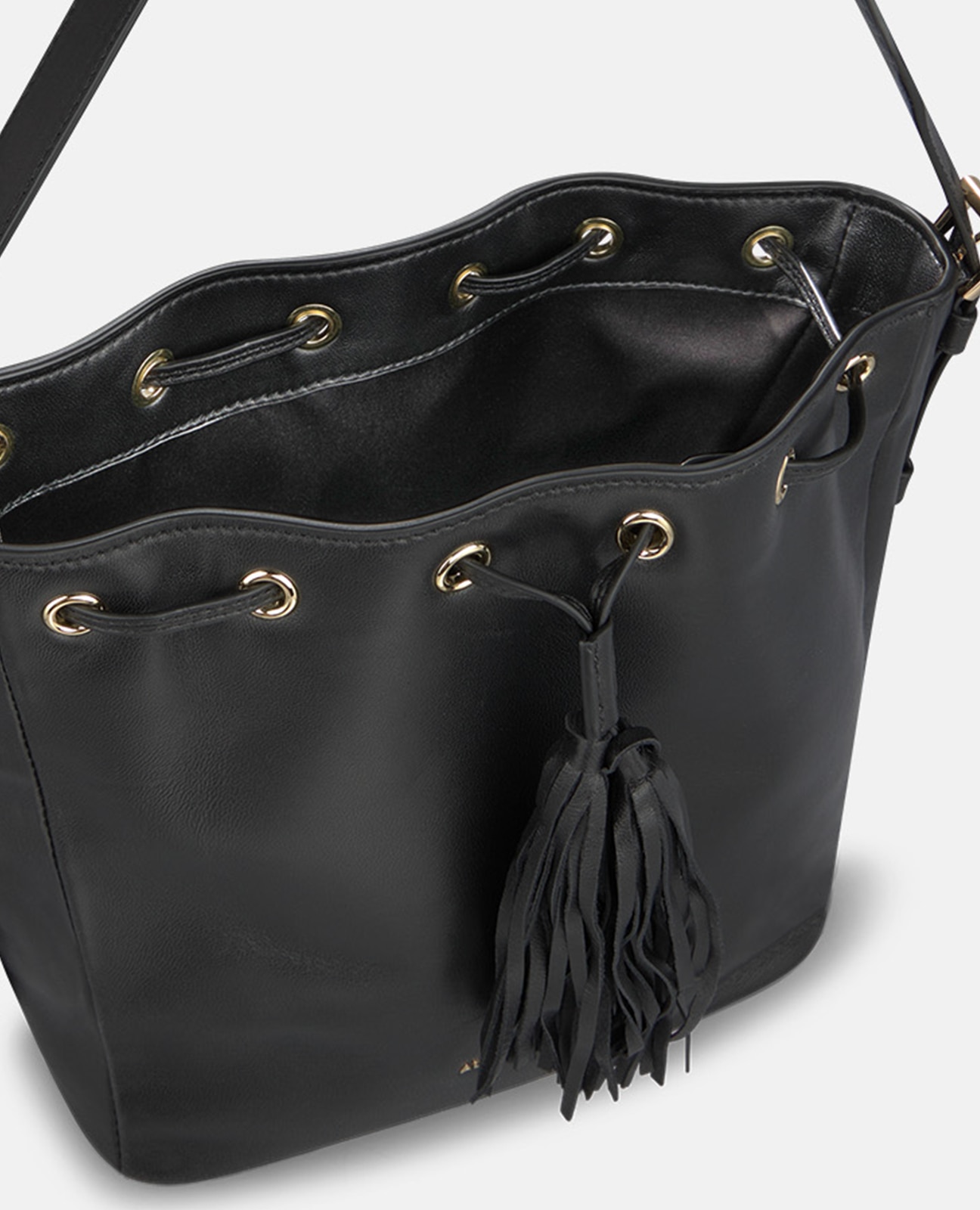 Bolso bombonera de napa con cierre de cordón - Alma en Pena - Negro Negro-2