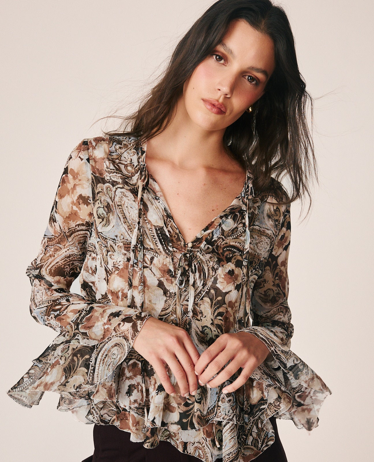 Blusa de mujer con volantes y estampado floral - Alma en Pena - Multicolor Multicolor-1