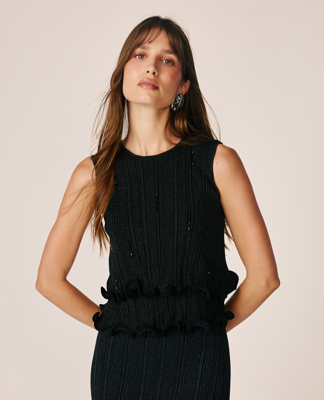 Top de punto de mujer con acabado brillantes - Alma en Pena - Negro Negro-3