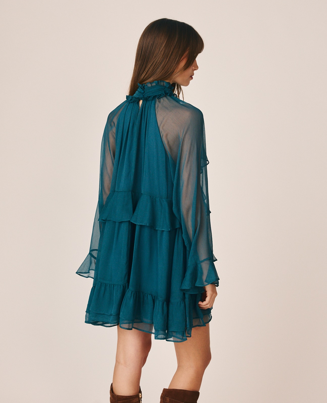 Vestido corto con cuello fruncido y manga ranglán - Alma en Pena - Azul Océano Azul Océano-6