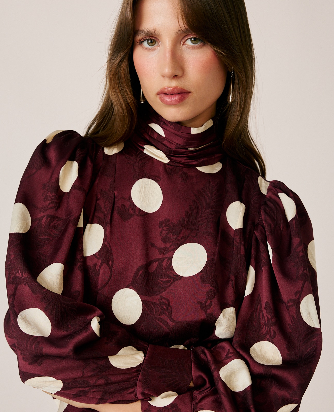 Mono largo de mujer en jacquard con estampado floral - Alma en Pena - Burdeos Burdeos-5