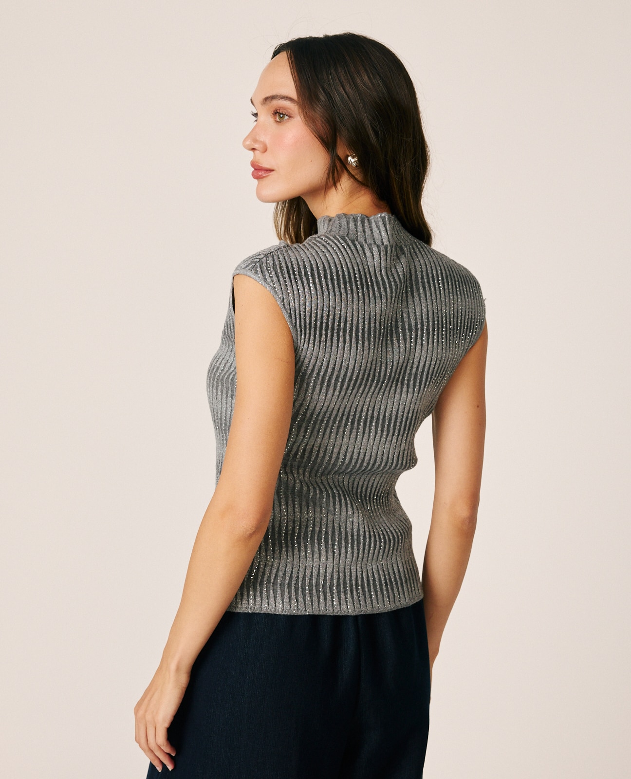 Top de mujer canalé con detalles brillantes - Alma en Pena - Gris Gris-5