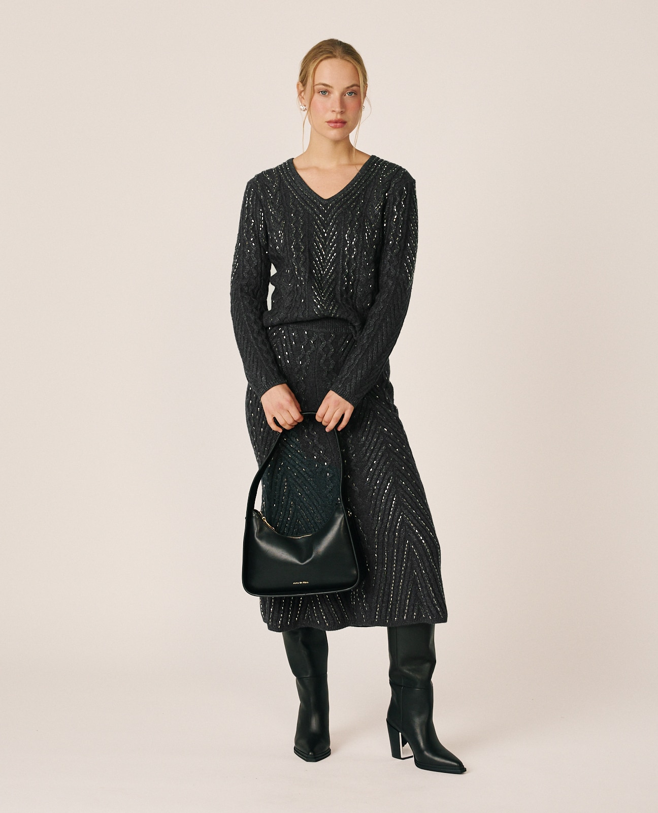 Imagen 3 de Jersey de mujer trenzado con detalle strass - Alma en Pena - Negro Negro