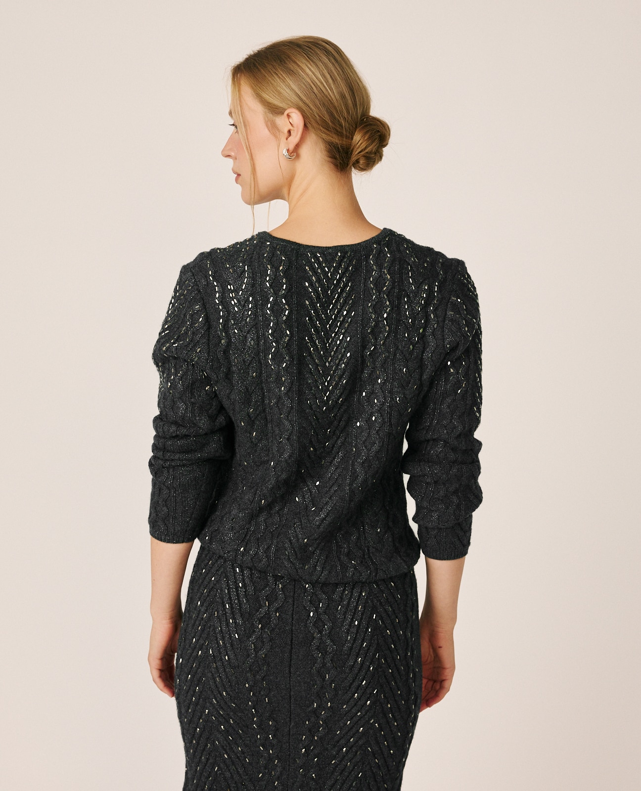 Imagen 5 de Jersey de mujer trenzado con detalle strass - Alma en Pena - Negro Negro