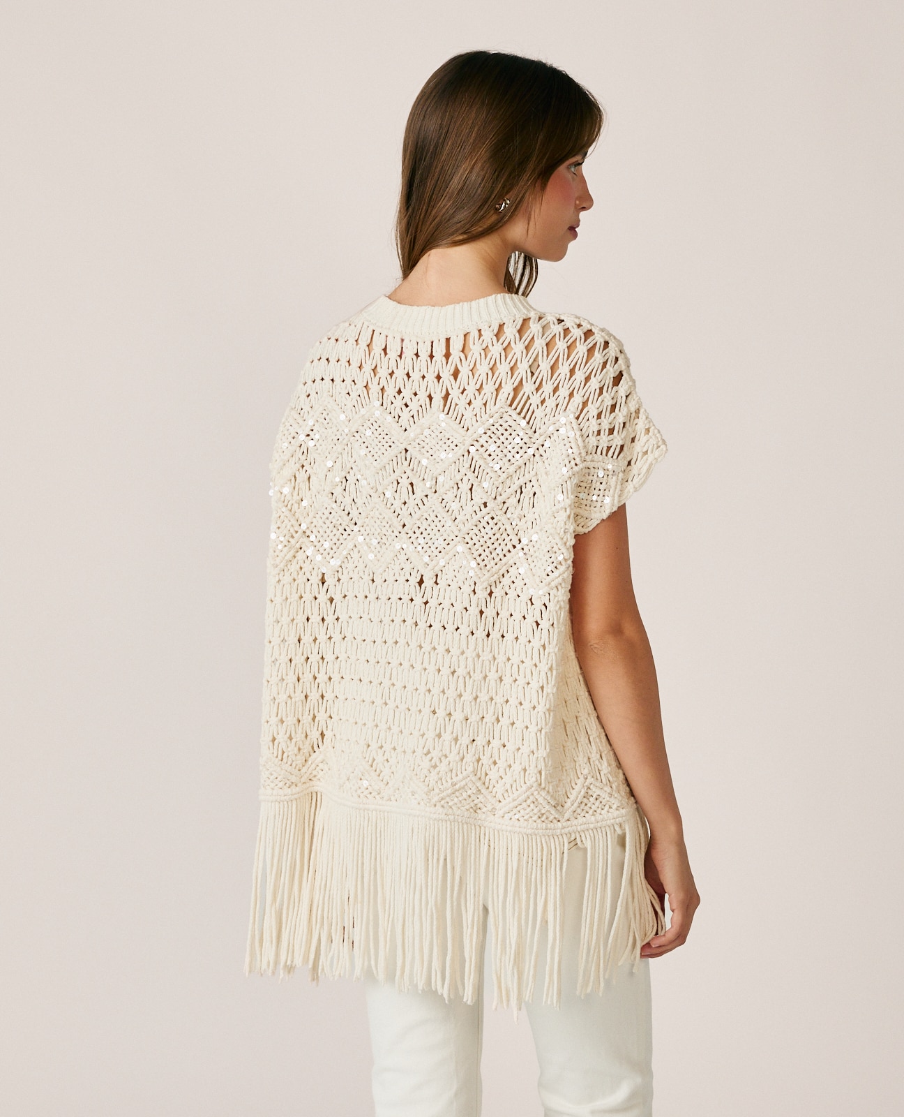 Chaleco de mujer calado con flecos - Alma en Pena - Crema Crema-6