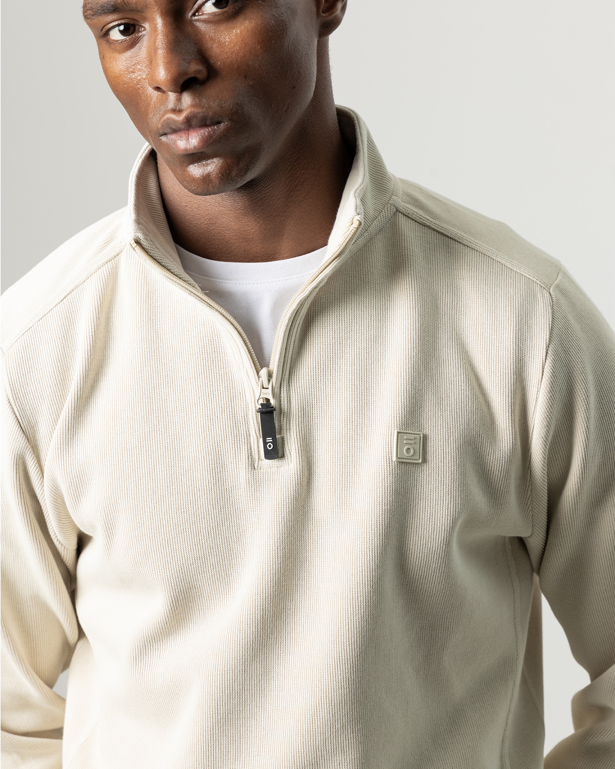Sudadera cuello mock media cremallera de hombre - PuroEgo - Crudo Crudo-3