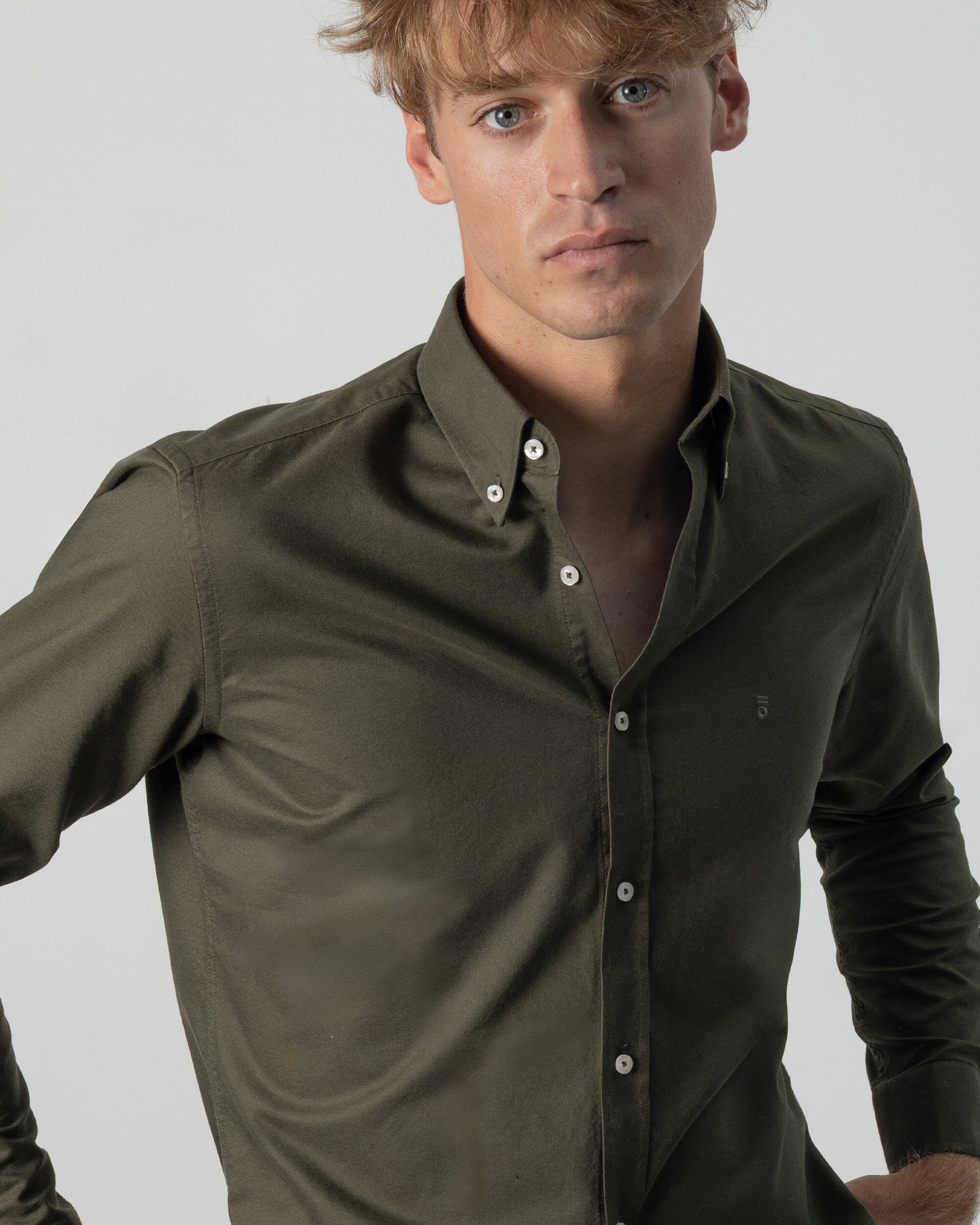 Camisa oxford algodón de hombre slim fit - PuroEgo - Verde oscuro Verde oscuro-2