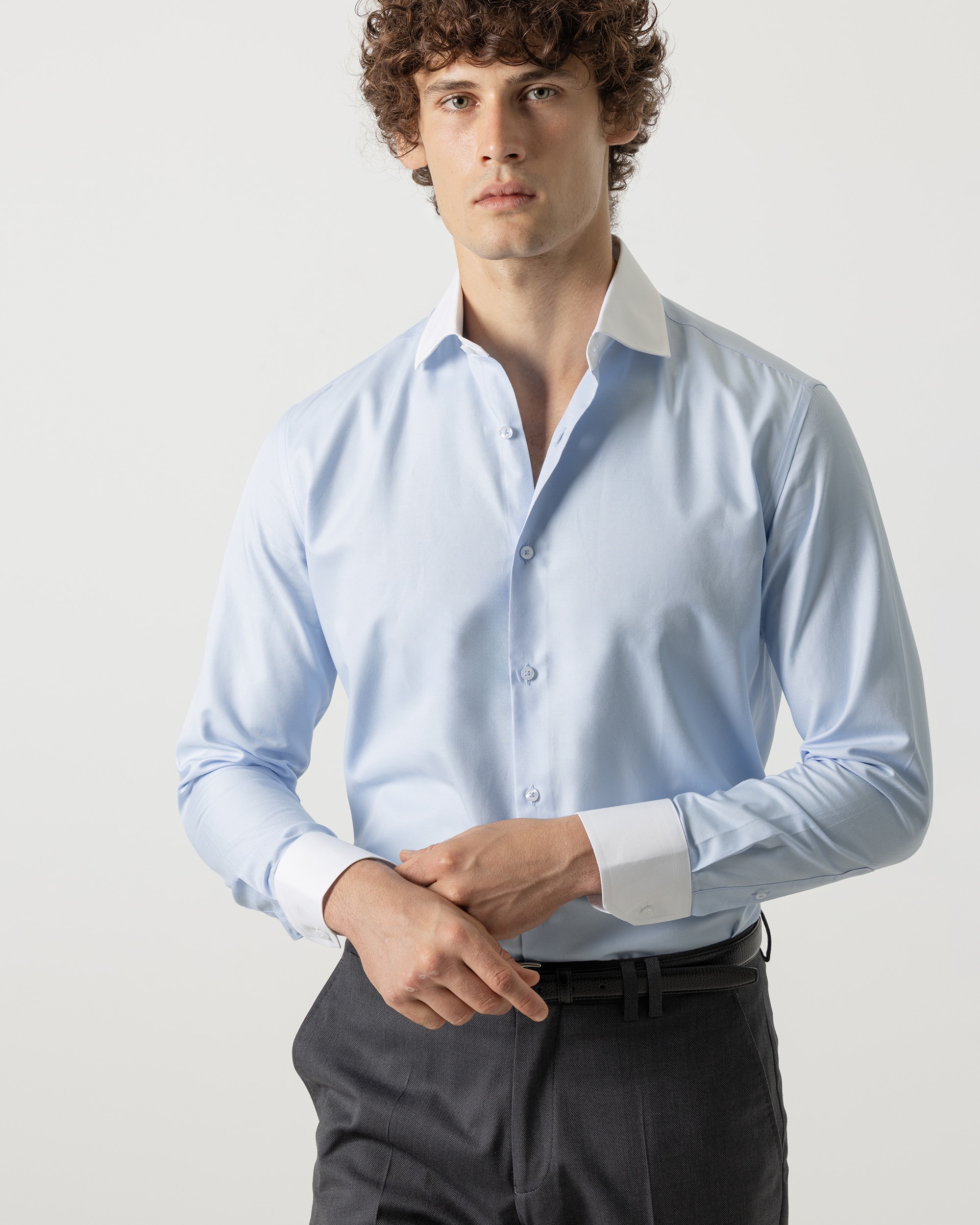 Camisa de vestir cuello contraste de hombre regular fit - PuroEgo - Azul celeste Azul celeste-2
