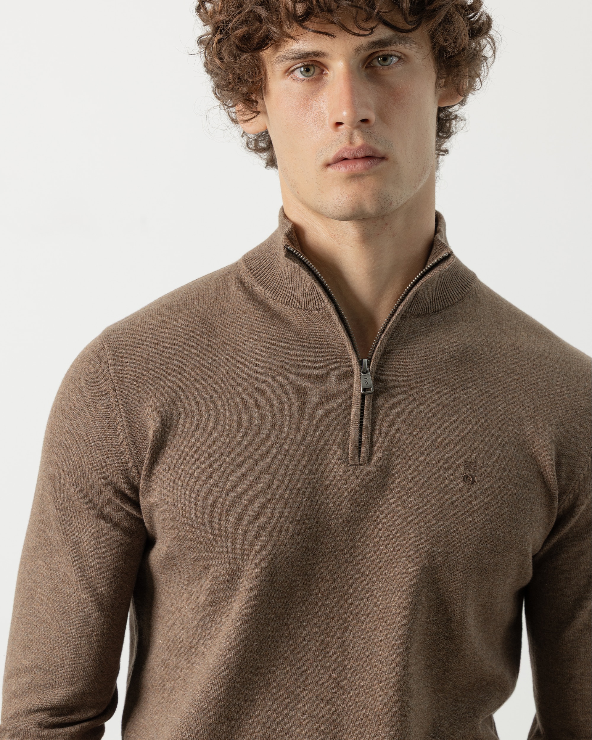 Imagen 3 de Jersey algodón cuello mock cremallera de hombre - PuroEgo - Marrón Marrón