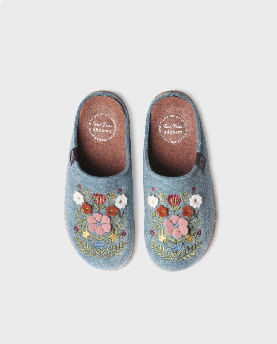 Zapatillas de casa abiertas de mujer con bordado - Toni Pons - Azul claro Azul claro-3