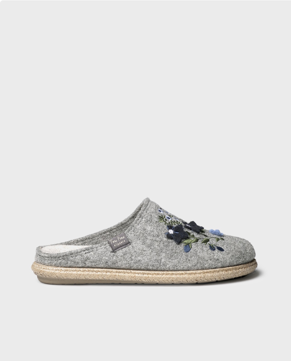 Zapatillas de casa abiertas de mujer con bordado - Toni Pons - Gris plomo Gris plomo-1