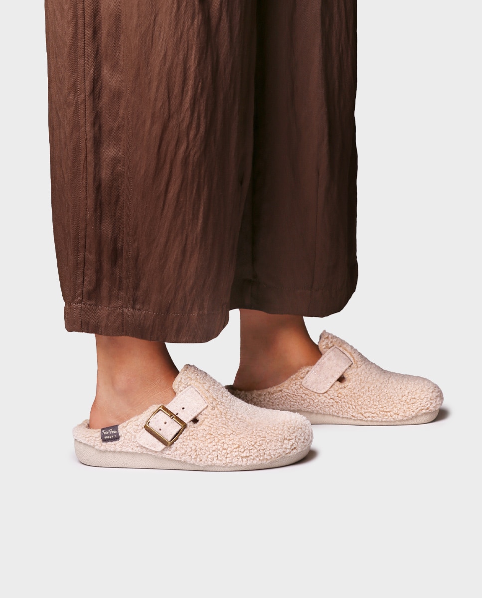 Zapatillas de casa de mujer tipo zueco con hebilla - Toni Pons - Beige Beige-2