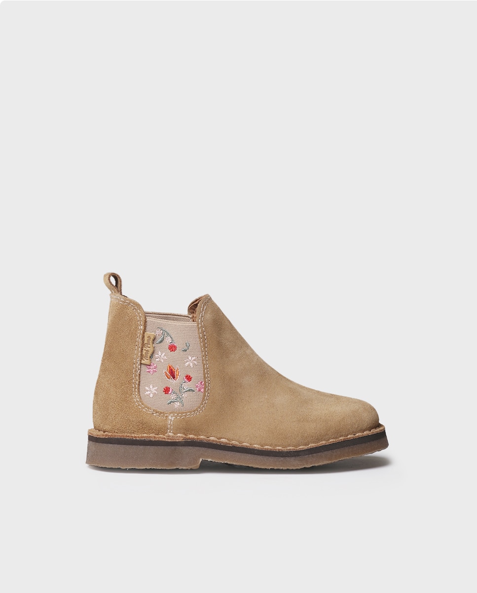 Imagen 0 de Botines de niños de serraje con elástico Marrón claro