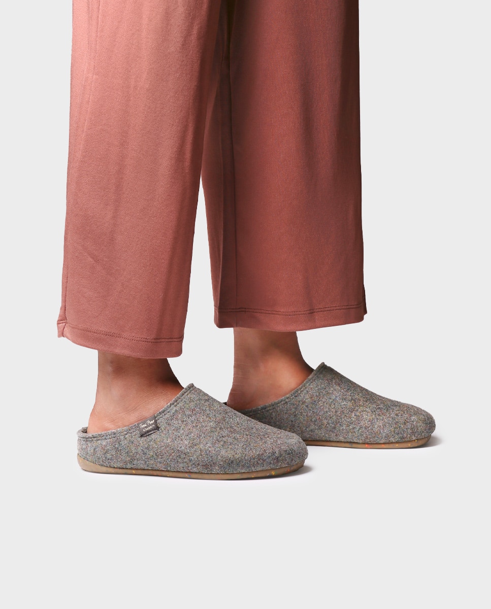 Imagen 2 de Zapatillas de casa cerradas de mujer de fieltro reciclado - Toni Pons - Gris oscuro Gris oscuro