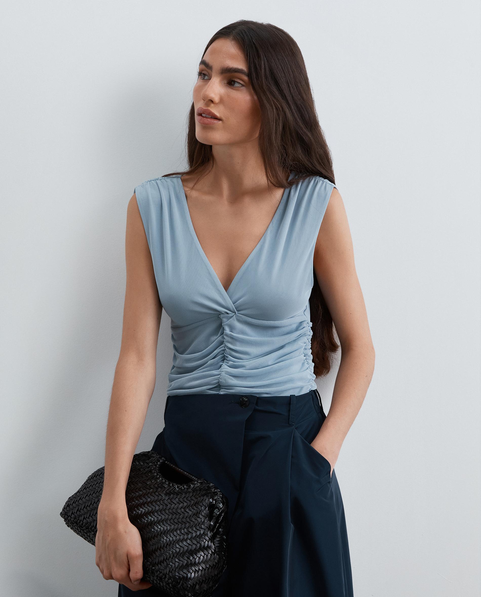 Camiseta de mujer fruncida con escote de pico - Scalpers - Azul claro Azul claro-1