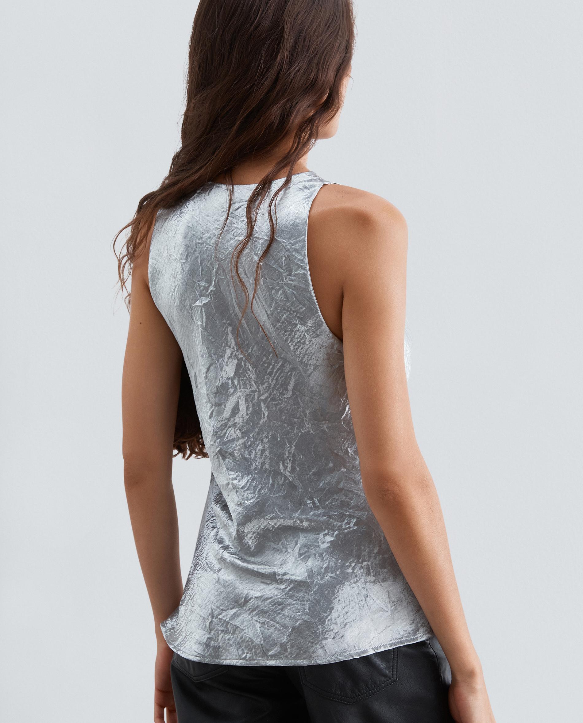 Imagen 3 de Top de mujer efecto metalizado con cuello drapeado - Scalpers - Plata Plata