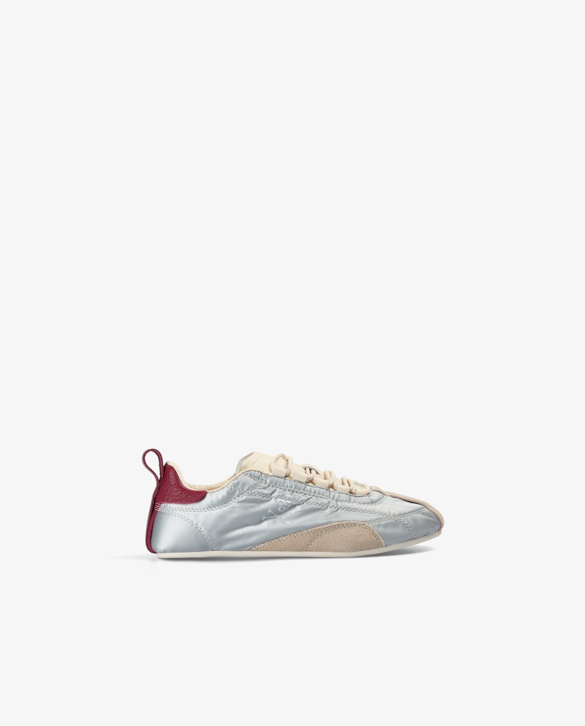 Imagen 1 de Zapatillas retro de mujer en tejido metalizado con suela plana - Scalpers - Plata Plata