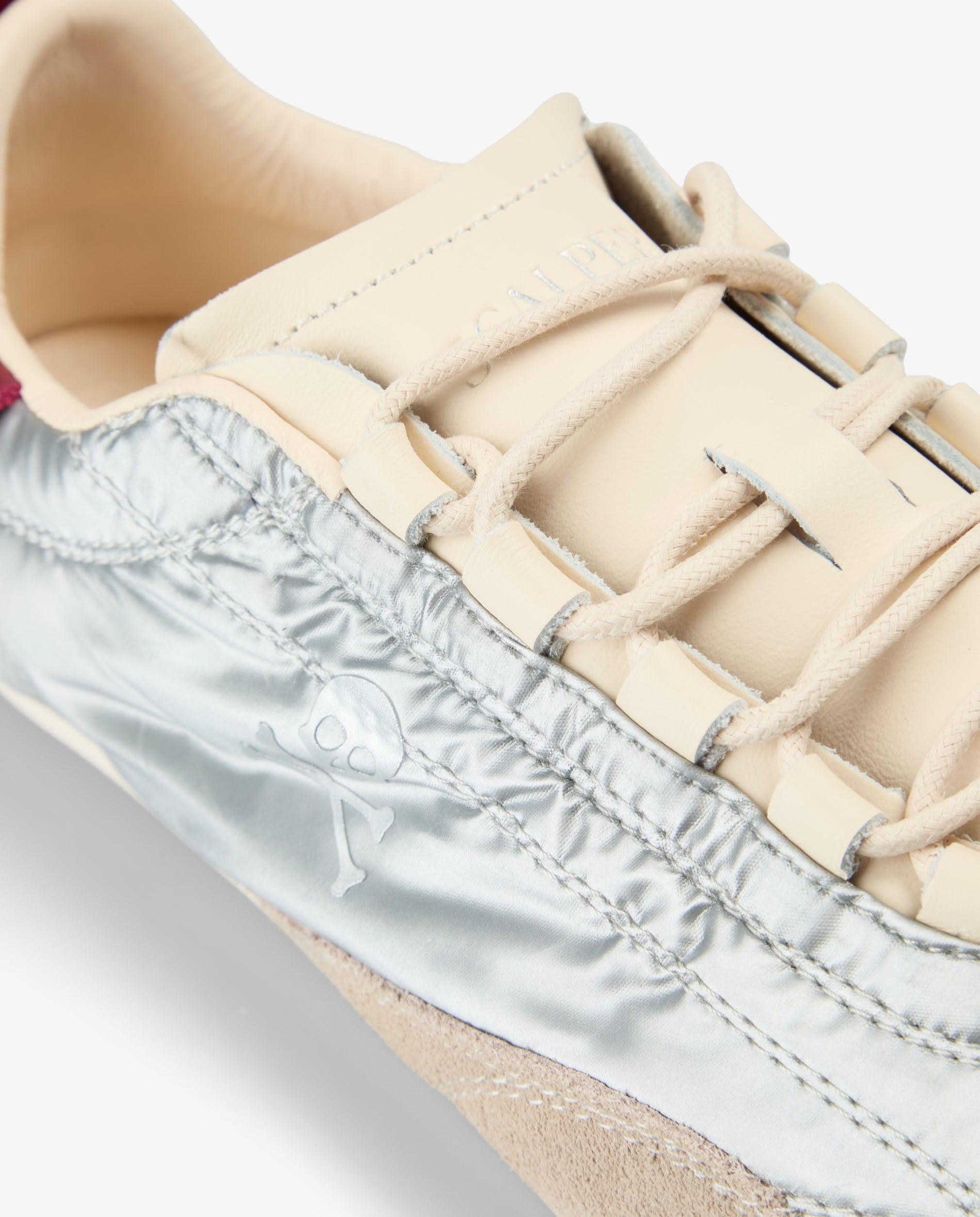 Imagen 6 de Zapatillas retro de mujer en tejido metalizado con suela plana - Scalpers - Plata Plata