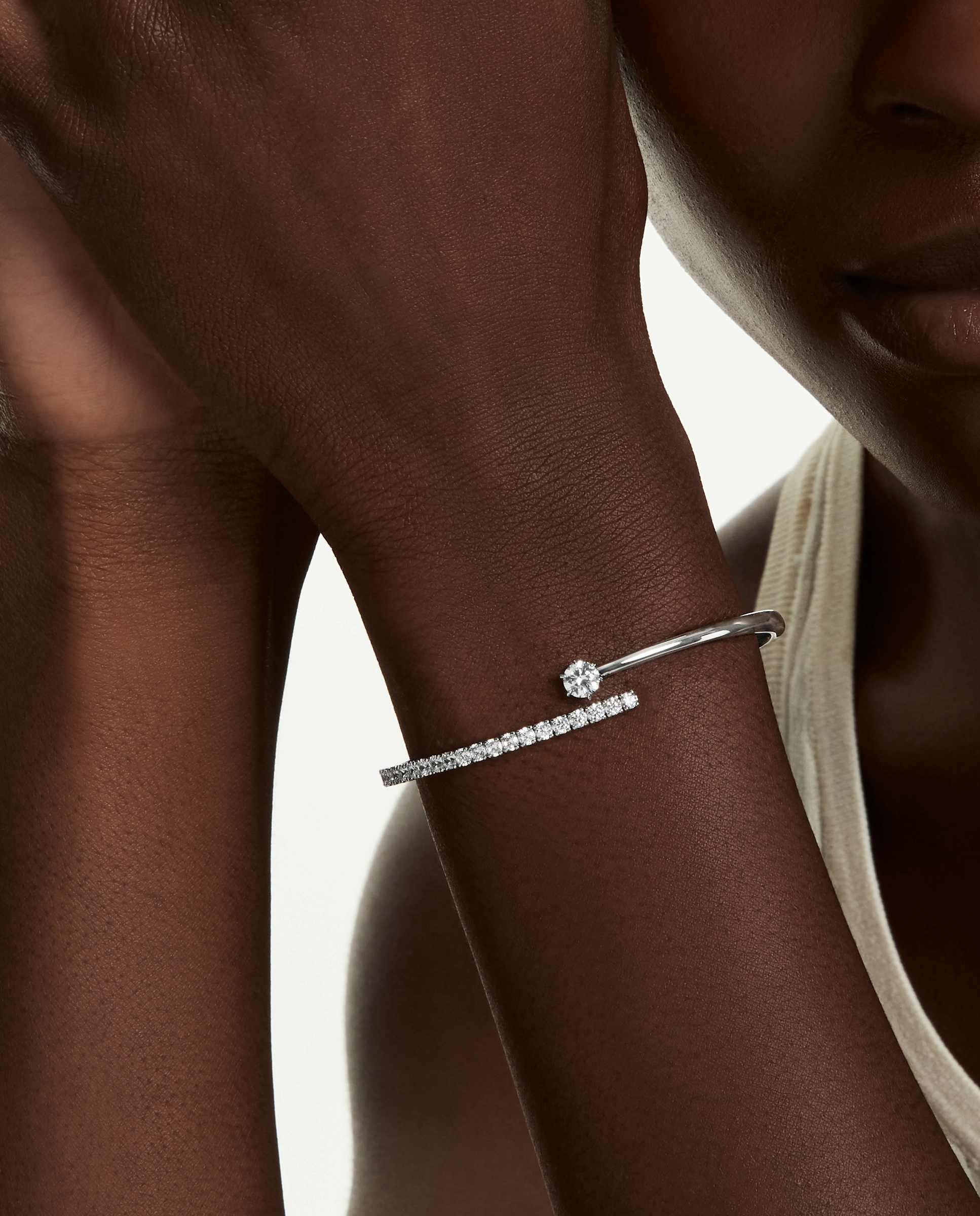 Imagen 5 de Brazalete matrix con circonitas y baño de rodio - Swarovski - Blanco Blanco
