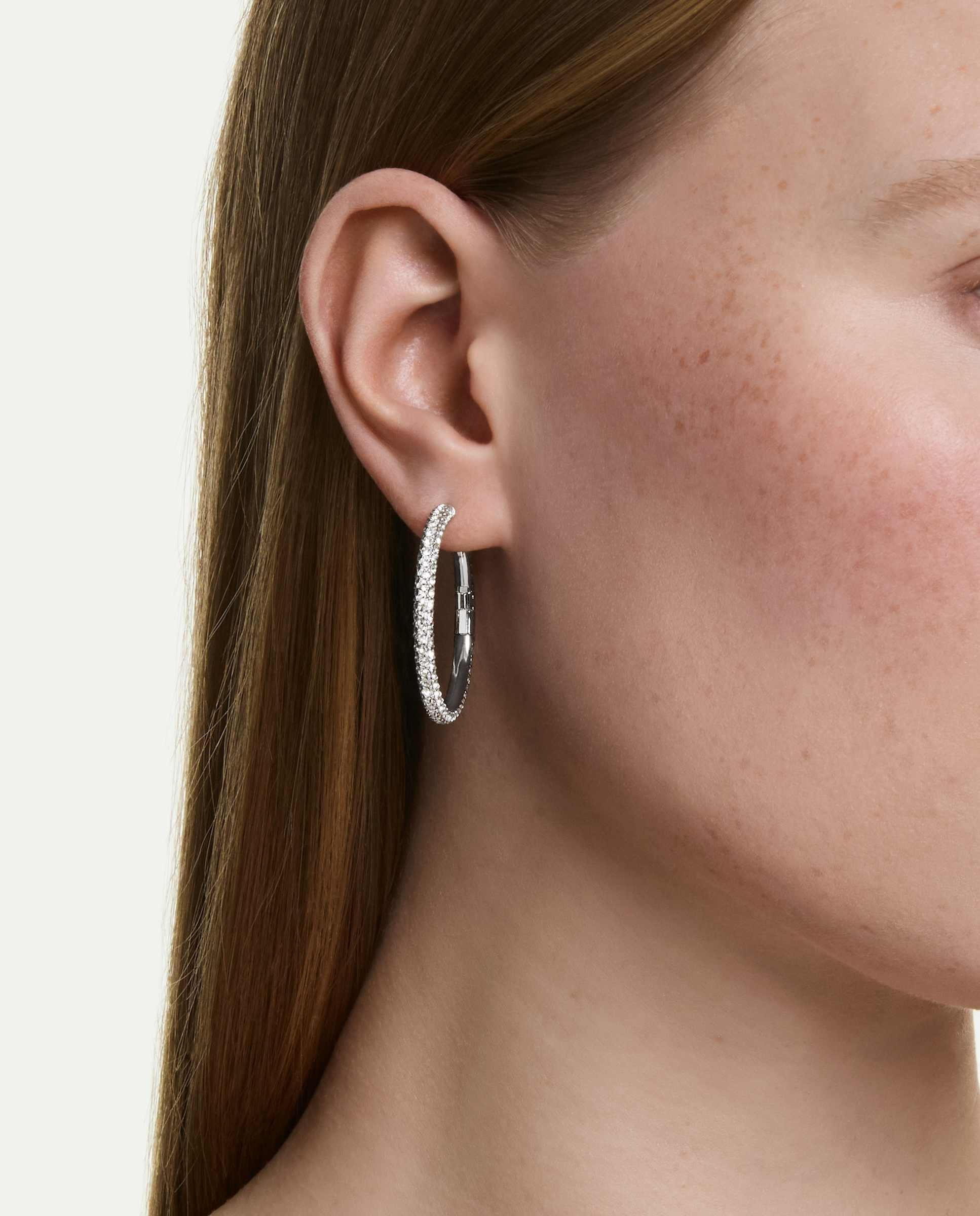Pendientes de aro dextera con cristales en pavé y baño de rodio - Swarovski - Blanco Blanco-5